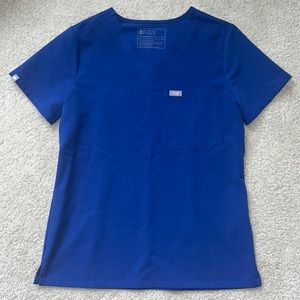 Figs one pocket scrub top